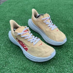 HOKA ONE ONE CARBON X 2 - Women’s Running Shoes - SIZE 8B